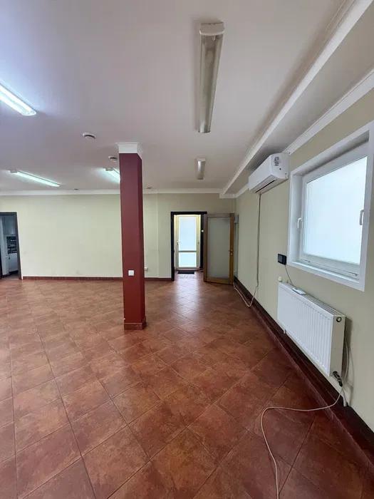 Окрема будівля 229 м² в центрі — 9